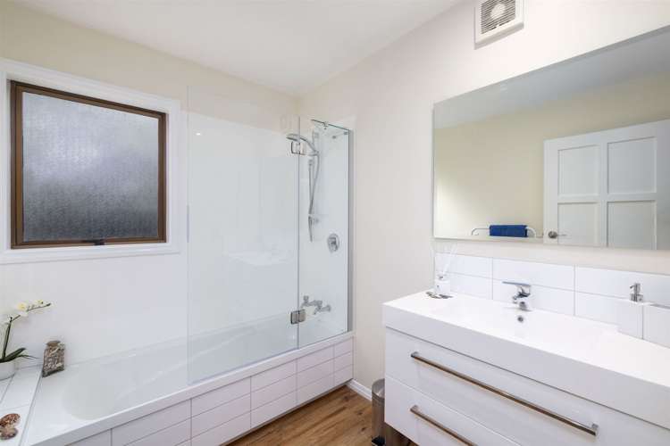 8a Ringwood Place Avonhead_9