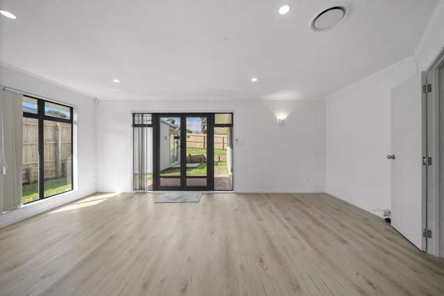 34 Bellville Drive Clendon Park_3