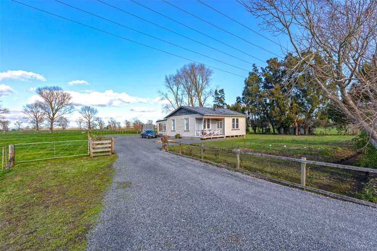 446 State Highway 25 Waitakaruru_13