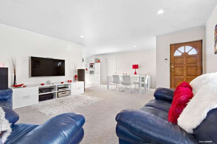 3 Plumstead Rise Glen Eden_3