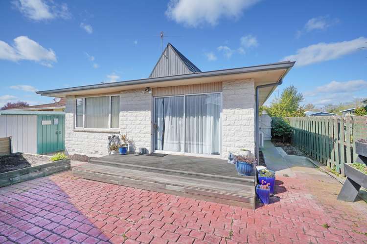 2b Walker Place Rangiora_12