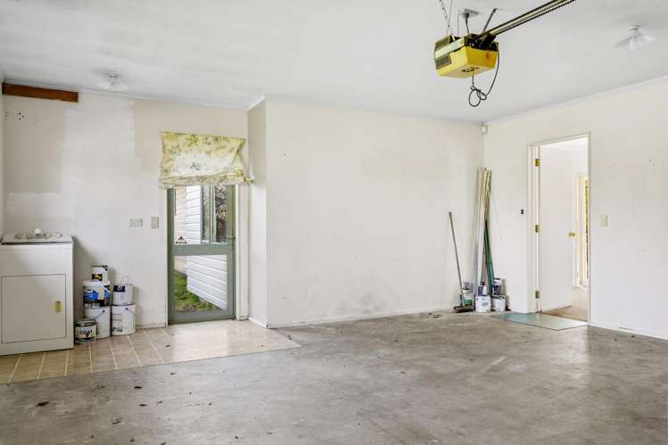 6 Balmoral Drive Hilltop_20
