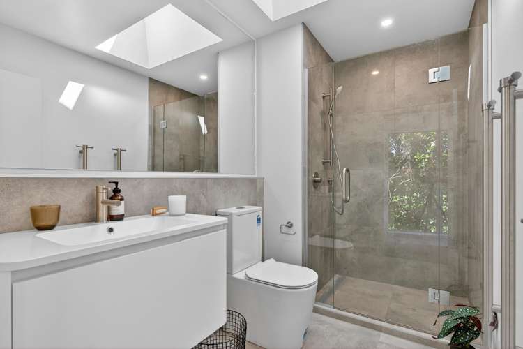 1 Nikau Grove Woburn_9