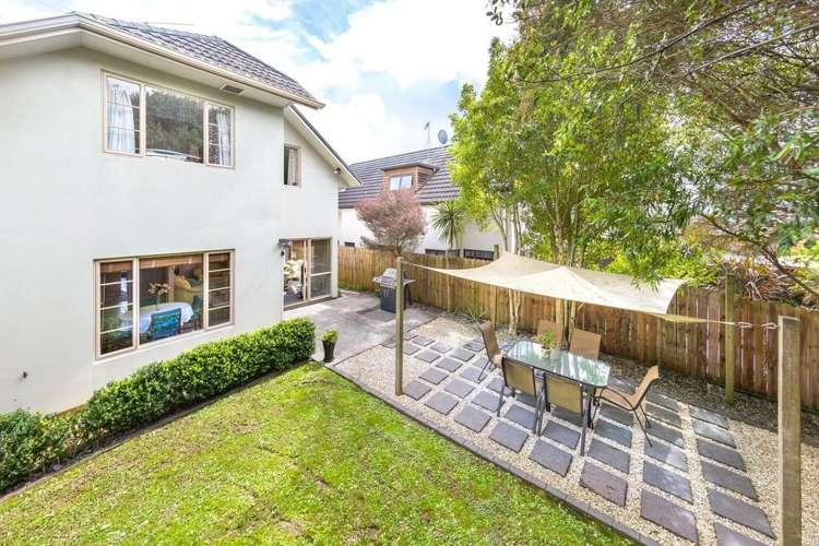 4 Dapple Place Flat Bush_18