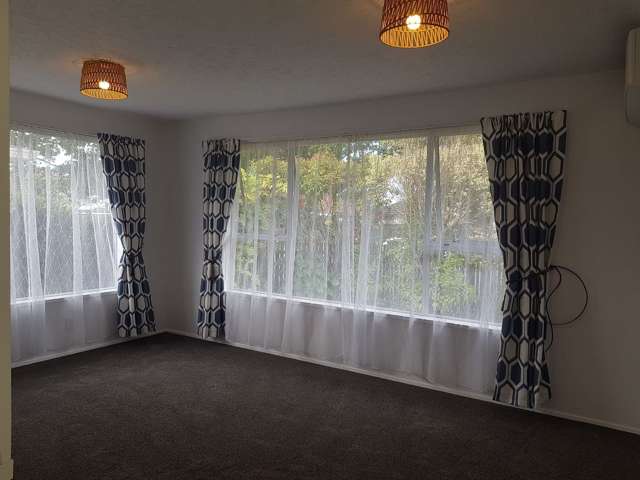19 Salford Avenue Redwood_1