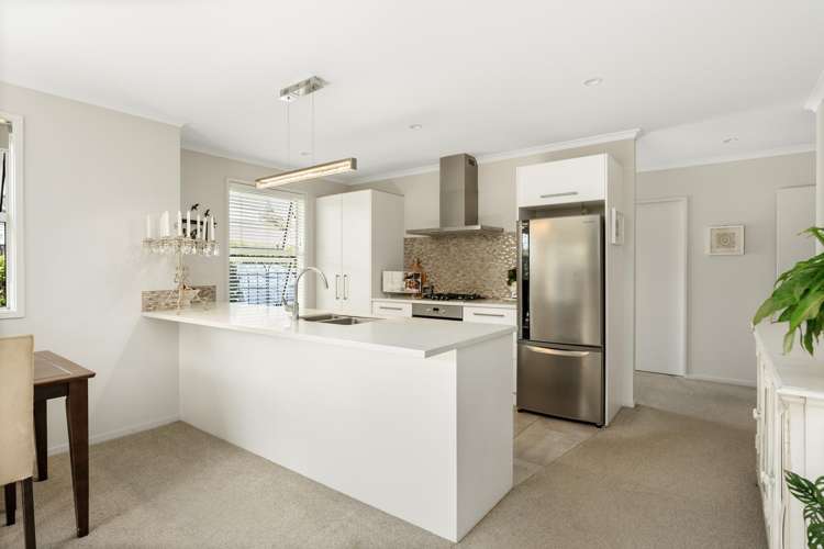 10 Capstan Close Pyes Pa_5