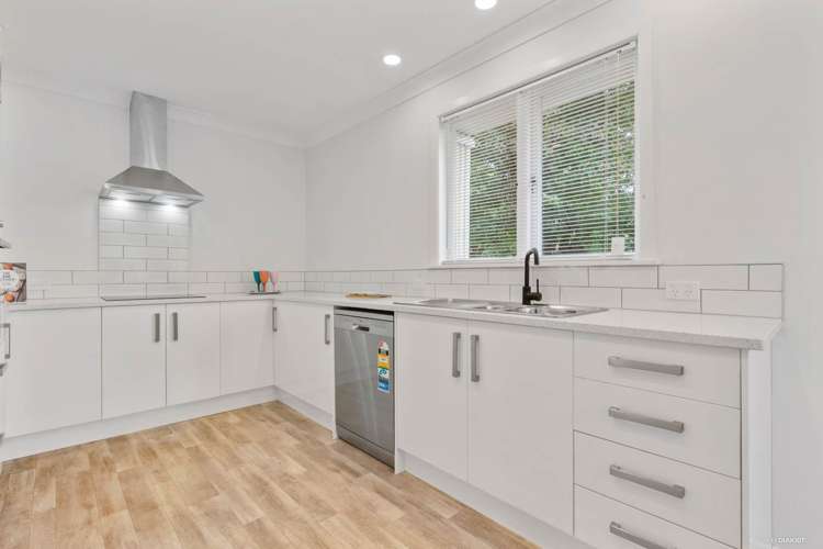 15a Dreadon Road Manurewa_2