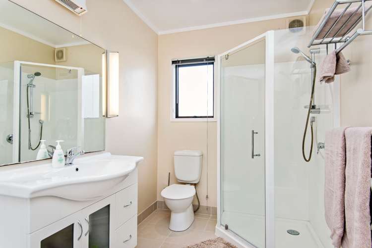 100 Chislehurst Street Henderson_14