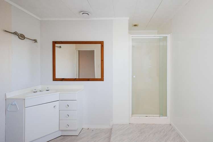 8 Brown Street Foxton_22