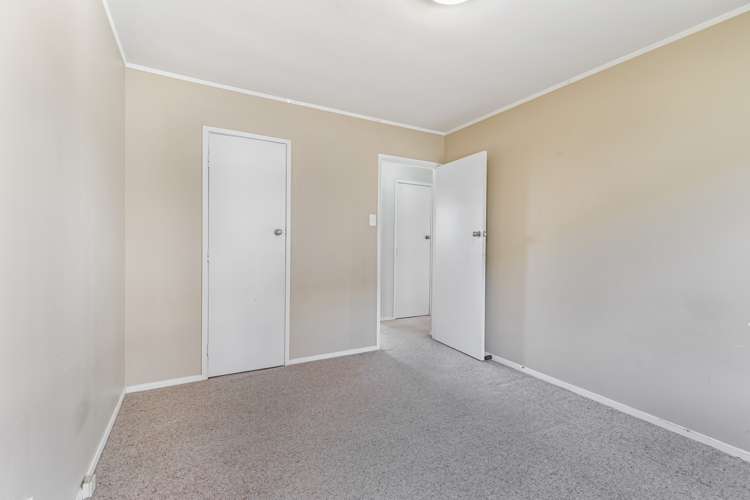 2/47 Royal Road Massey_10