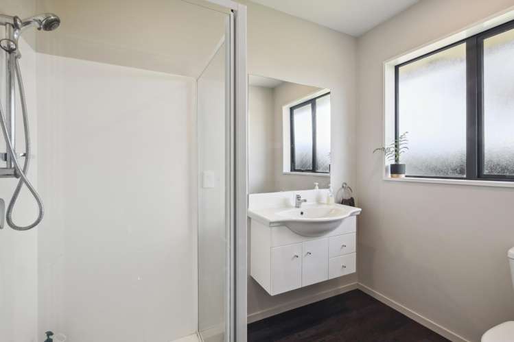 5 Wisteria Lane Rangiora_15