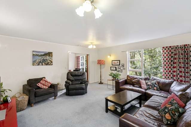 30 Thurleigh Grove Karori_1