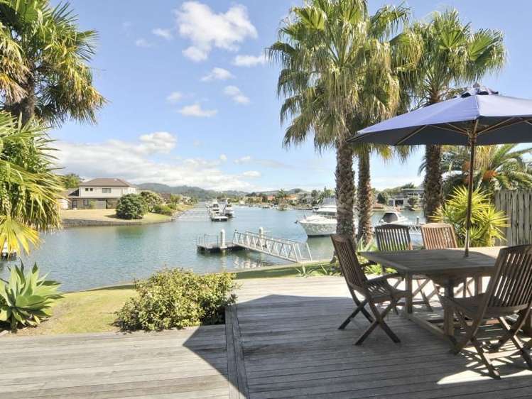 407 Waterways Parade Pauanui_1