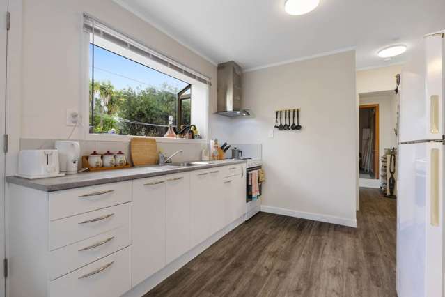 27 Roys Road Weymouth_3