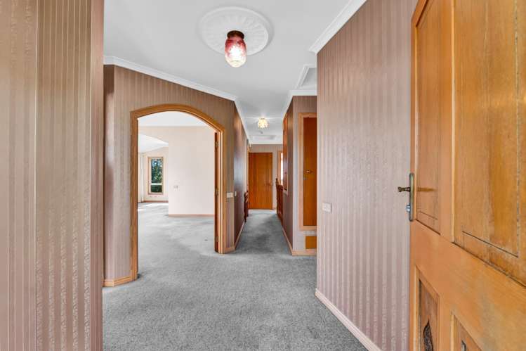 64 Waiwaka Terrace Strandon_19