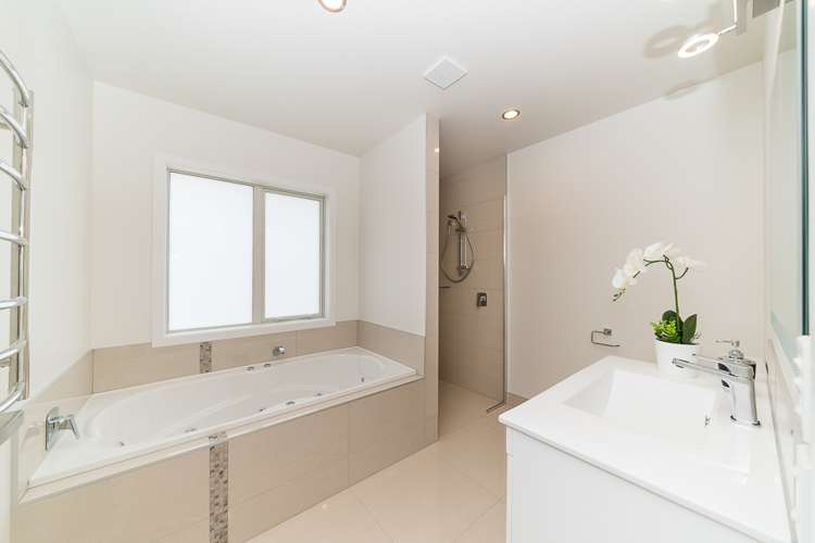 107 Pharazyn Street Feilding_12