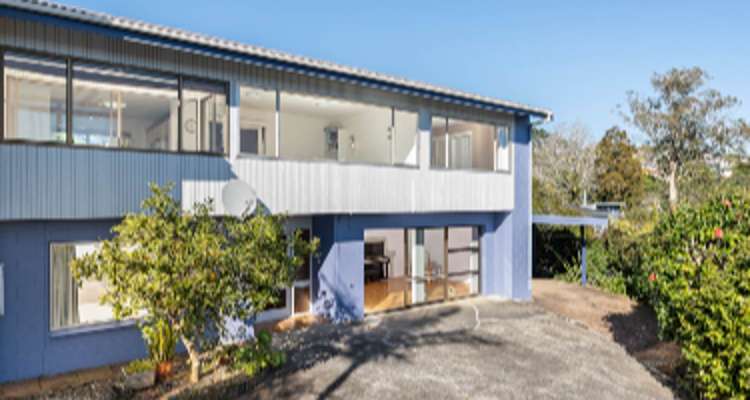 2/48 Mayfair Crescent_0