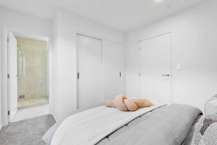 6 Pakirikiri Street Long Bay_23