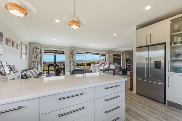 47 Galeo Road Redwood Valley_8