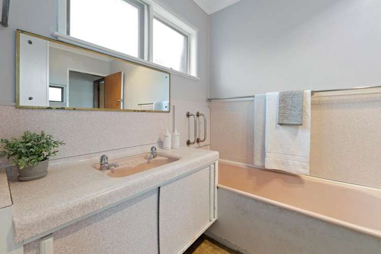 20a Alverstoke Road Parkvale_8