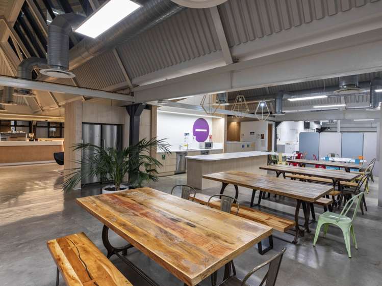 Part 1 and Level 2/139 Pakenham Street W Auckland Central_5