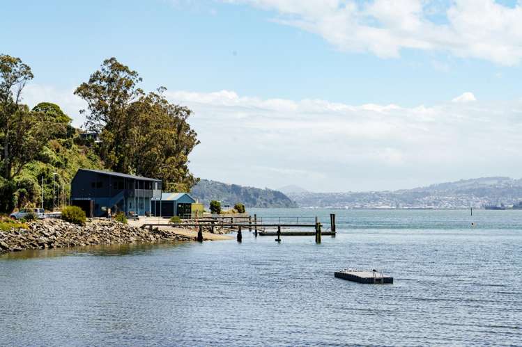 1 Greenacres Street Macandrew Bay_14