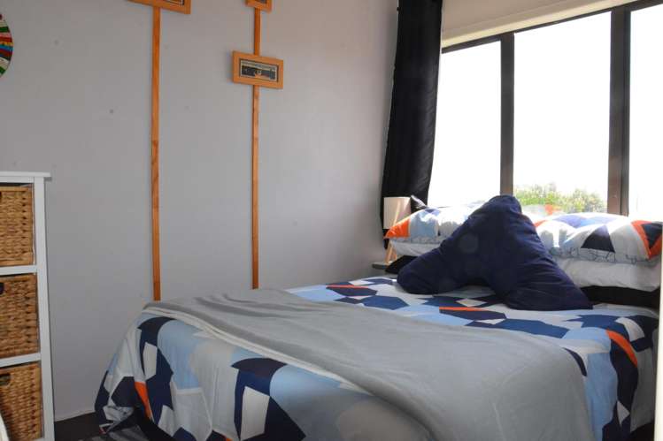 5 Tokopapa Street Mokau_11