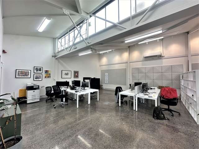 Modern Open Plan Space in Ponsonby!