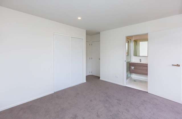 4/1 Myrtle Street Lower Hutt_4