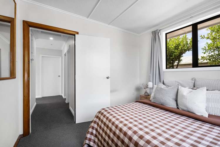 39 Lyon Street Glengarry_14