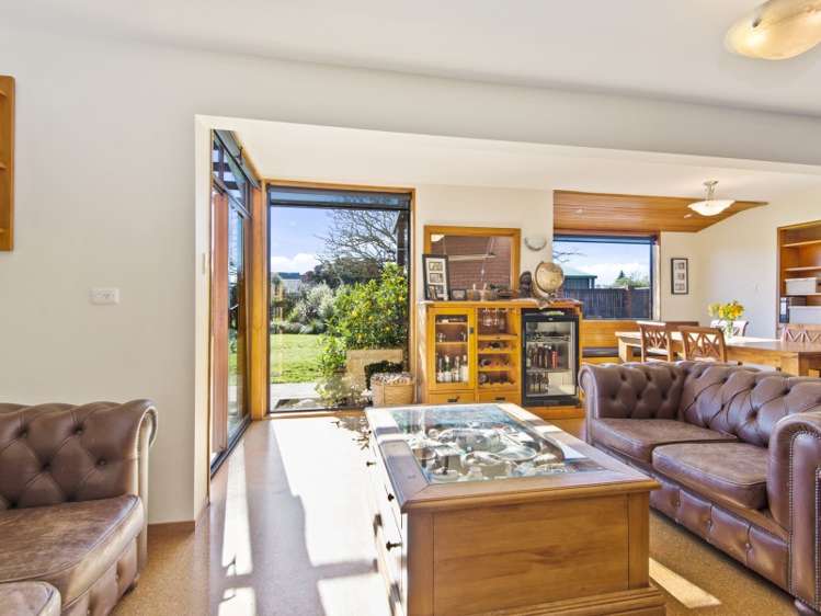 16 Millstream Drive Lincoln_5