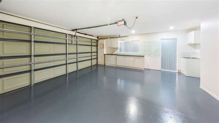 31 Bellville Drive Clendon Park_10