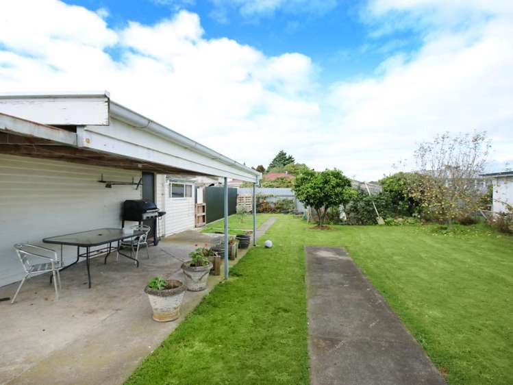 19 Churchill Avenue Feilding_14