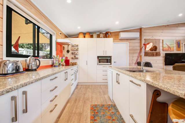 867a Whangaparaoa Road Manly_1