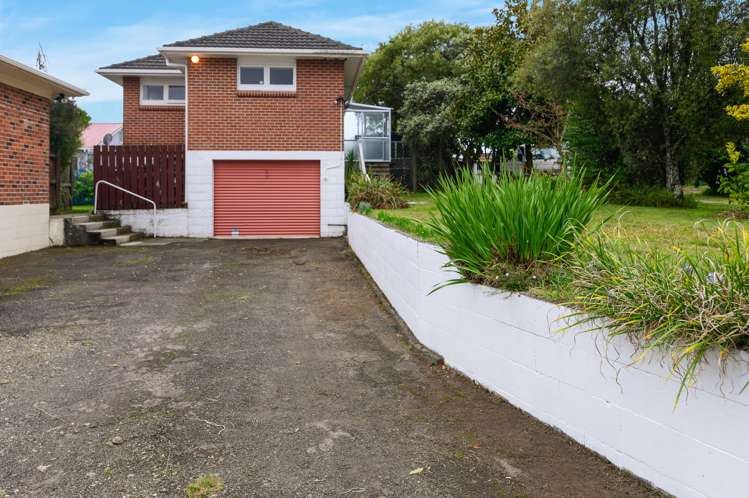 32a Basley Road Owhata_13