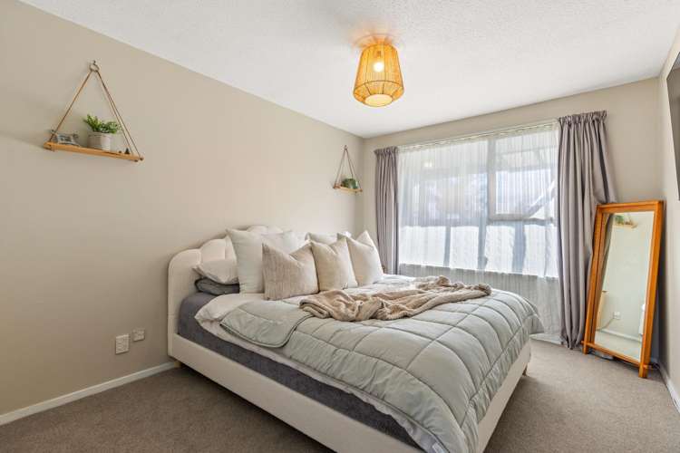 2/2 McHaffies Place Wainoni_7