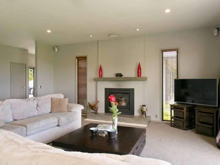 175 Hitiri Road Kinloch_12