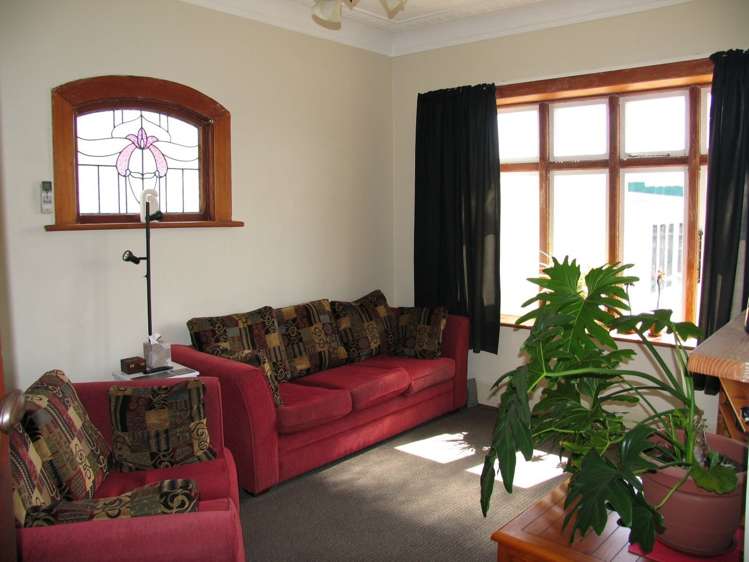 7 Crest Street Tainui_5