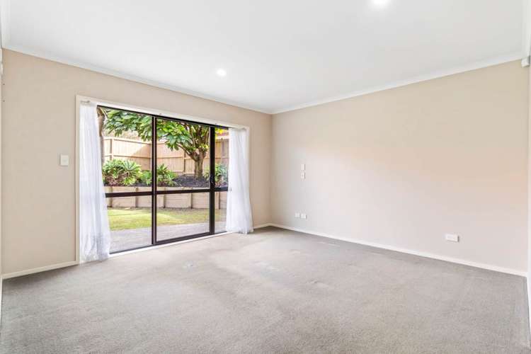 5 Walter Haddrell Crescent Flat Bush_6