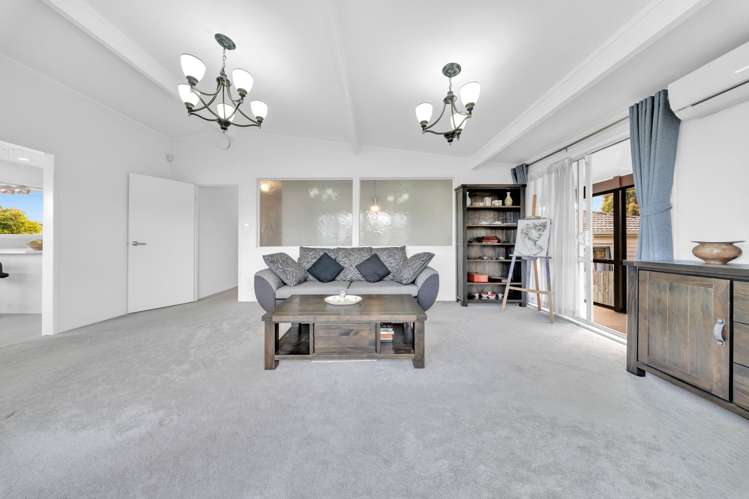 16 & 16A Mander Place Bucklands Beach_45