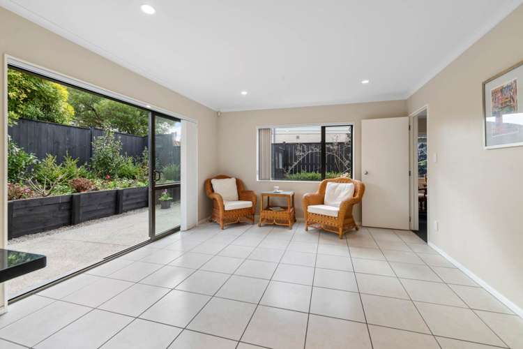 10 Tornish Drive Flat Bush_6