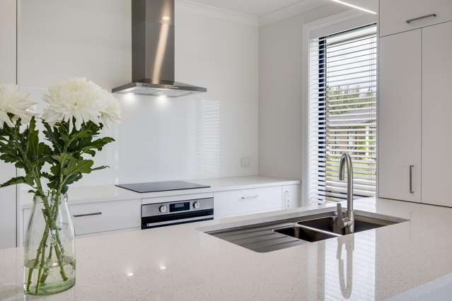 55 Read Crescent Clive_1