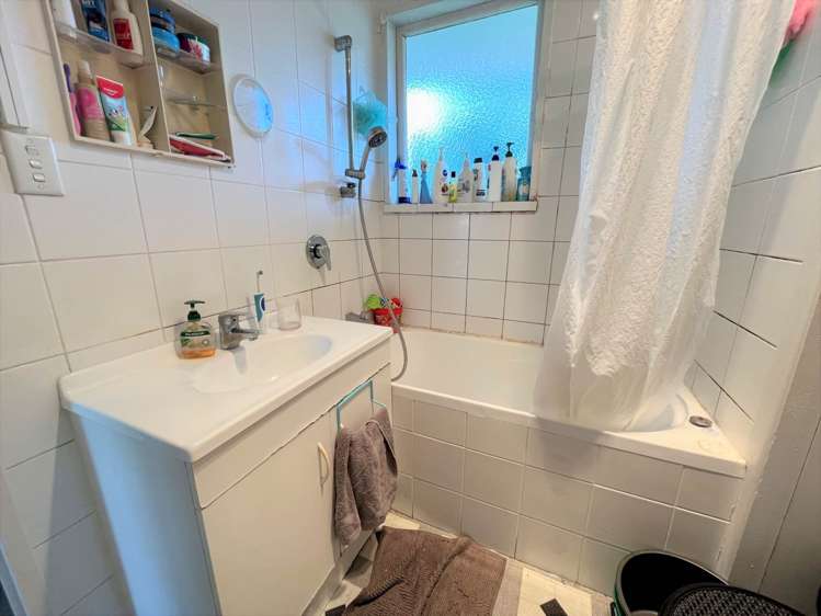 4/9 Celtic Crescent Ellerslie_3