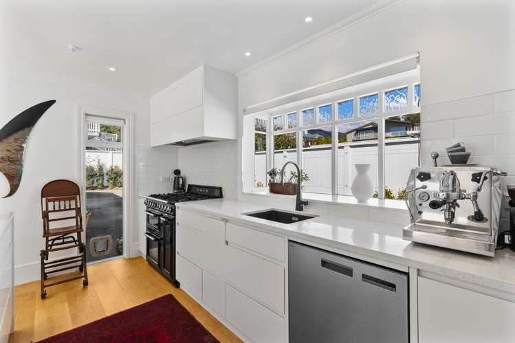 205 Collingwood Street Nelson Central_19