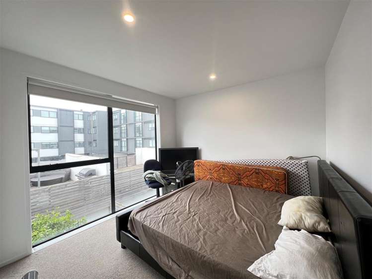 12 Kimiora Street Three Kings_7