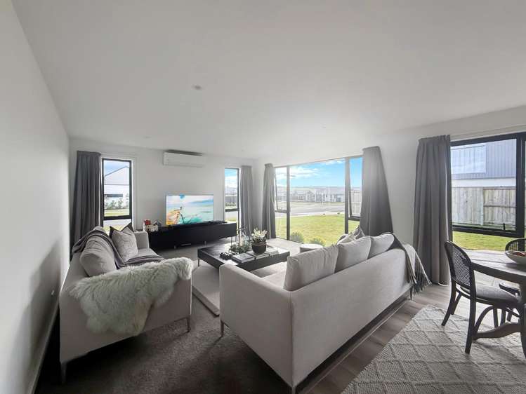 4 Poroporo Way 11213_4