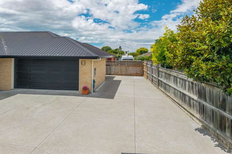 16 Wanderers Avenue Brightwater_27