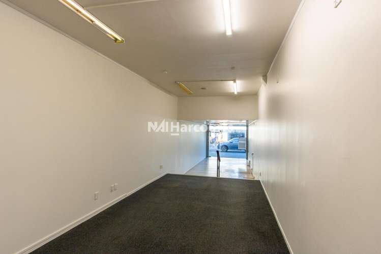 Shop 1/106 Hurstmere Road Takapuna_3