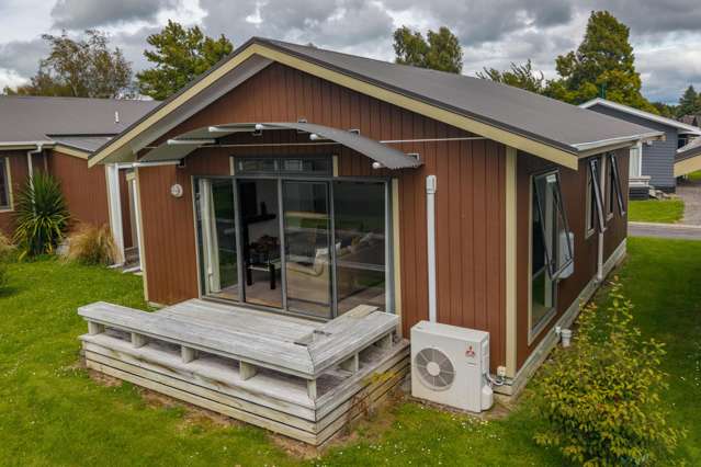 Rocky Mountain Chalets No.8