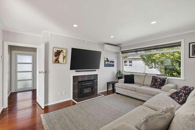 10 Holford Street Westown_2